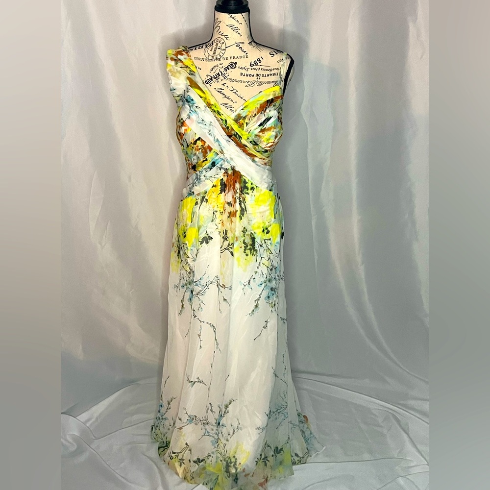 Beautiful flowy floral dress, one shoulder size 16